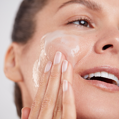 Elemis Dynamic Resurfacing Facial Wash — 1 x 200 mL
