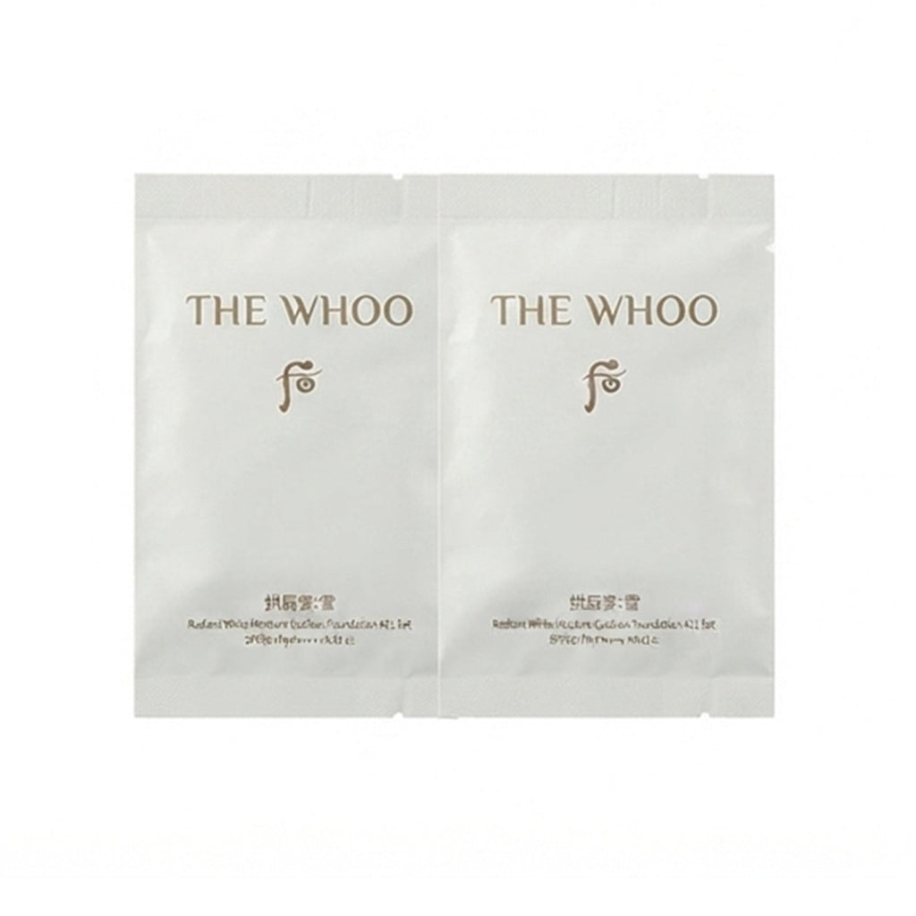 The History of Whoo Gongjinhyang: Seol Radiant White Moisture Cushion Foundation Set — Shade 21, 185 g